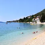 Appartement With Parking Space Gradac, Makarska - 6820 *
