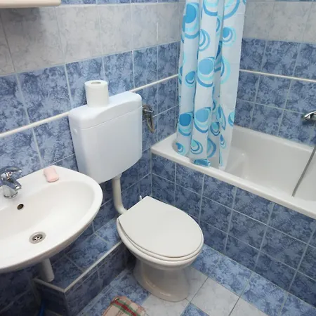 Apartment With A Parking Space Gradac, Makarska - 6820