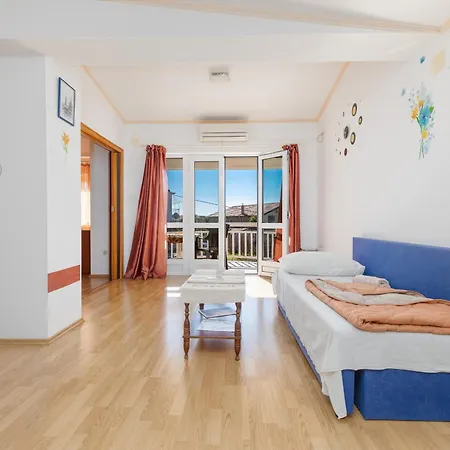With Parking Space - Makarska - 6820 Gradac (Split-Dalmatia)