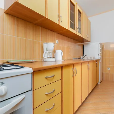 With Parking Space - Makarska - 6820 * Gradac (Split-Dalmatia)
