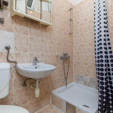With Parking Space - Makarska - 6820 Gradac (Split-Dalmatia)