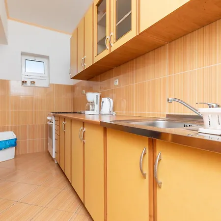 With Parking Space - Makarska - 6820 * Gradac (Split-Dalmatia)